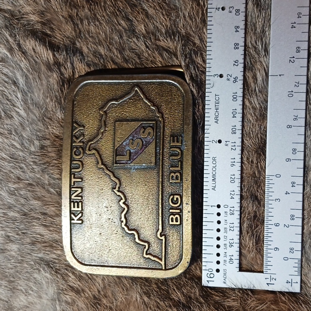 Vintage belt buckle